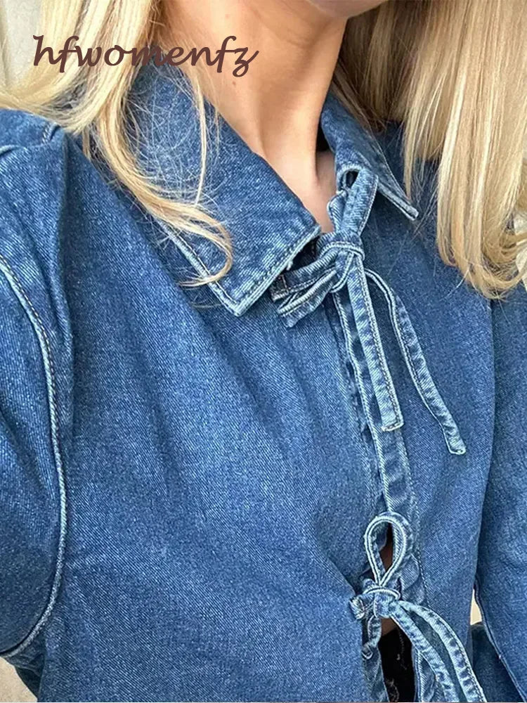 Blouse met strikjes , de trend van nu!